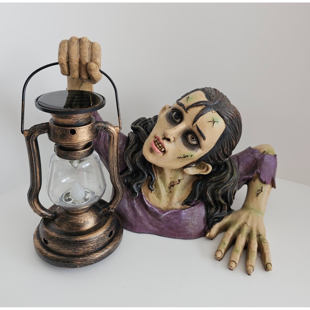Halloween Horror Crawling Female Zombie Prop Holding LED Light Up Lantern 13"